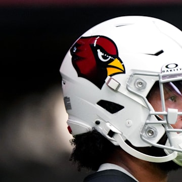 Arizona Cardinals quarterback Kyler Murray (1) practices during the team's training camp session at State Farm Stadium in Glendale on July 24, 2024.