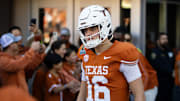 Texas Longhorns quarterback Arch Manning (16) 
