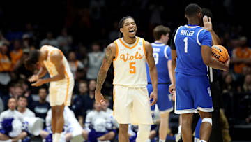 Kentucky v Tennessee