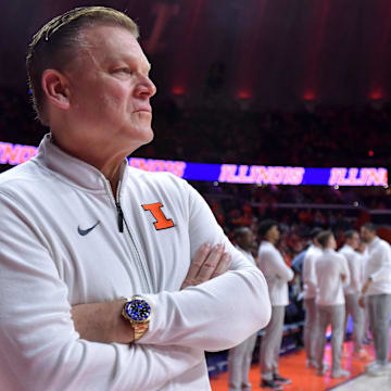 Jan 23, 2025; Champaign, Illinois, USA;  Illinois Fighting Illini head coach Brad Underwood before the tipoff of a game with the Maryland Terrapins at State Farm Center. Mandatory Credit: Ron Johnson-Imagn Images