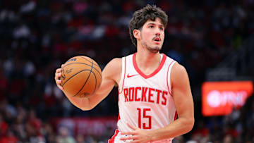Reed Sheppard was solid in his Houston Rockets debut