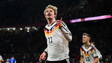 Im neuen WM-Heimtrikot lief das DFB-Team schon auf