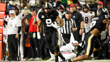 Oct 19, 2024; Nashville, Tennessee, USA;  Vanderbilt Commodores tight end Eli Stowers (9) runs the ball against the Ball State Cardinals during the first half at FirstBank Stadium. Mandatory Credit: Steve Roberts-Imagn Images