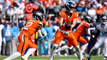 Tennessee Titans v Denver Broncos