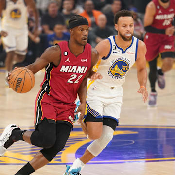 Butler (22) joins the Warriors' pursuit of finishing Curry's career as contenders.