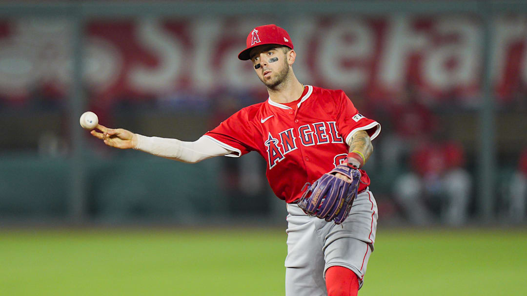 Sep 3, 2025; Kansas City, Missouri, USA; Los Angeles Angels shortstop Zach Neto (9) throws to first base during the fifth inning against the Kansas City Royals at Kauffman Stadium. Mandatory Credit: Jay Biggerstaff-Imagn Images Sep 3, 2025; Kansas City, Missouri, USA; Los Angeles Angels shortstop Zach Neto (9) throws to first base during the fifth inning against the Kansas City Royals at Kauffman Stadium. Mandatory Credit: Jay Biggerstaff-Imagn Images