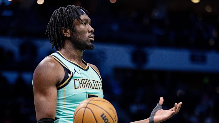 Charlotte Hornets, Mark Williams