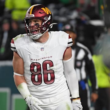 Washington Commanders tight end Zach Ertz.