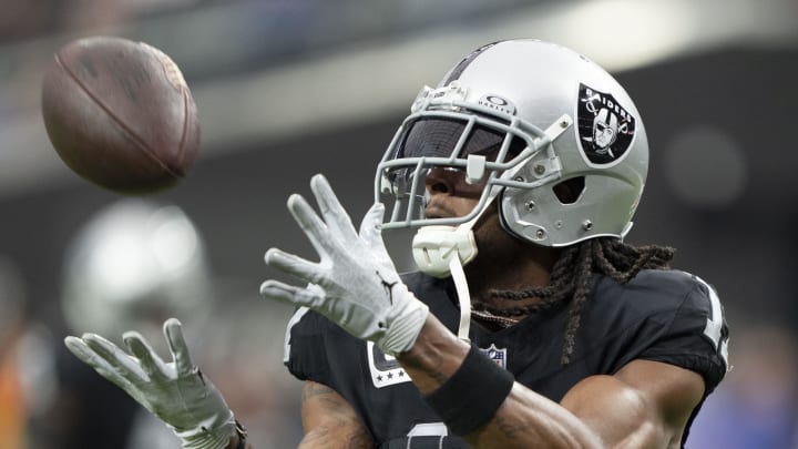 November 5, 2023; Paradise, Nevada, USA; Las Vegas Raiders wide receiver Davante Adams (17) warms up before the game against the New York Giants at Allegiant Stadium. Mandatory Credit: Kyle Terada-USA TODAY Sports