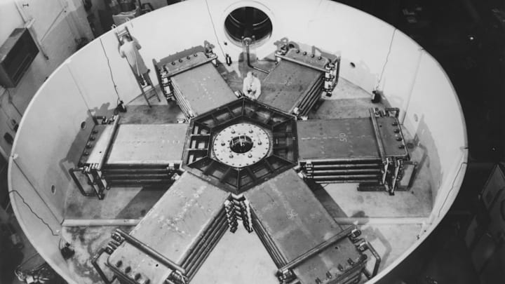 Beam Accelerator Beam Accelerator