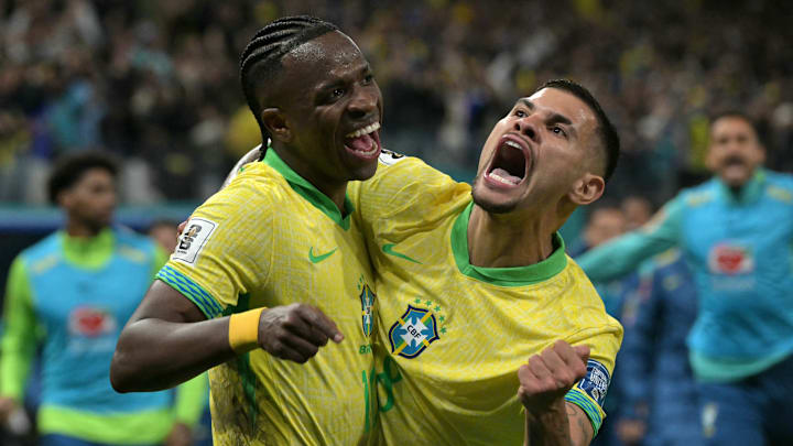 Brasil conquistou vitória segura contra o Paraguai na Neo Química Arena Brasil conquistou vitória segura contra o Paraguai na Neo Química Arena