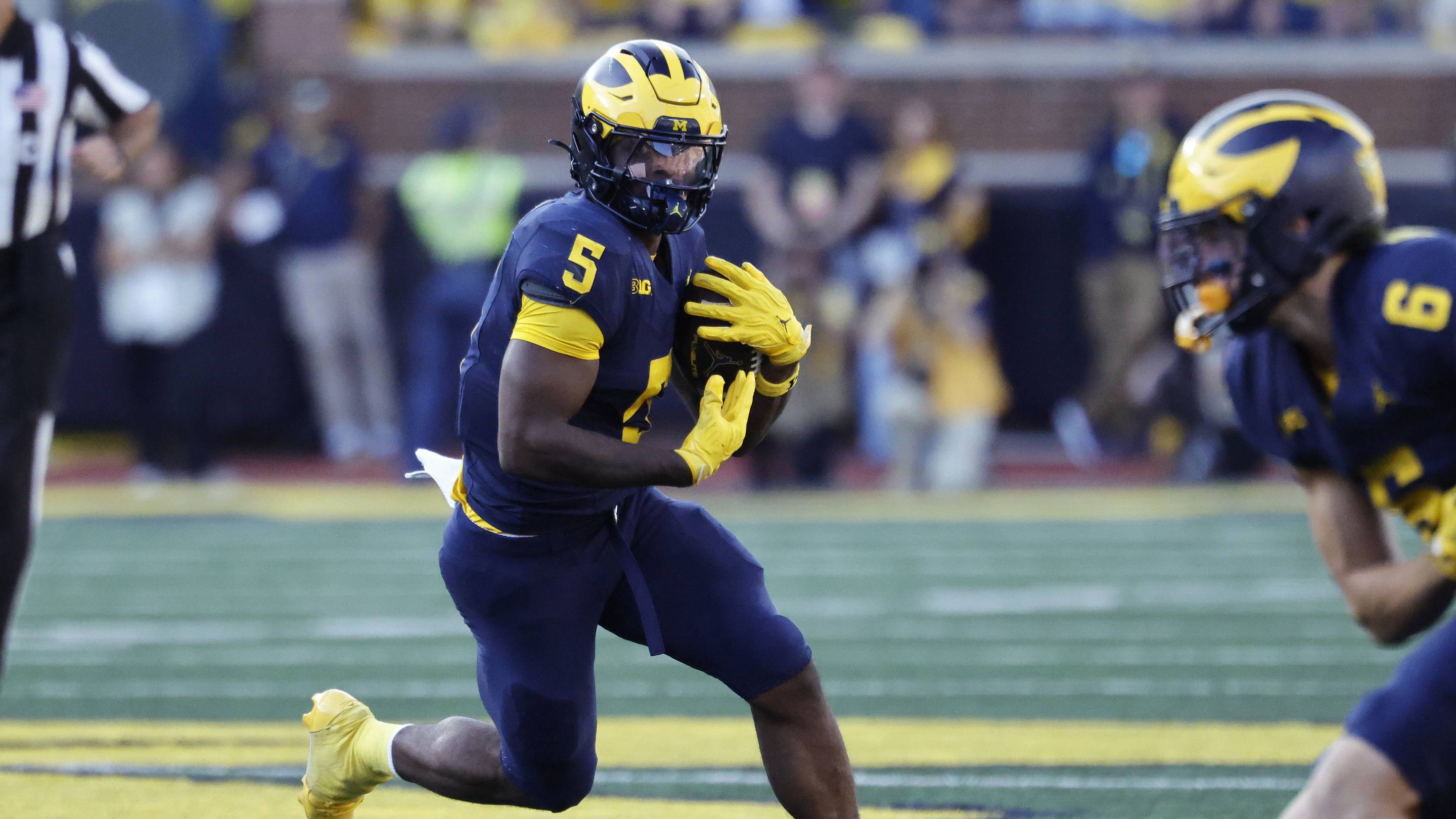 AP Top 25: Michigan's Costly Penalties See Wolverines Take a Big Fall Entering Week 5