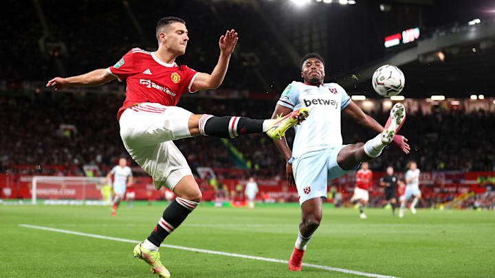 Manchester United recebe o West Ham em Old Trafford Manchester United recebe o West Ham em Old Trafford