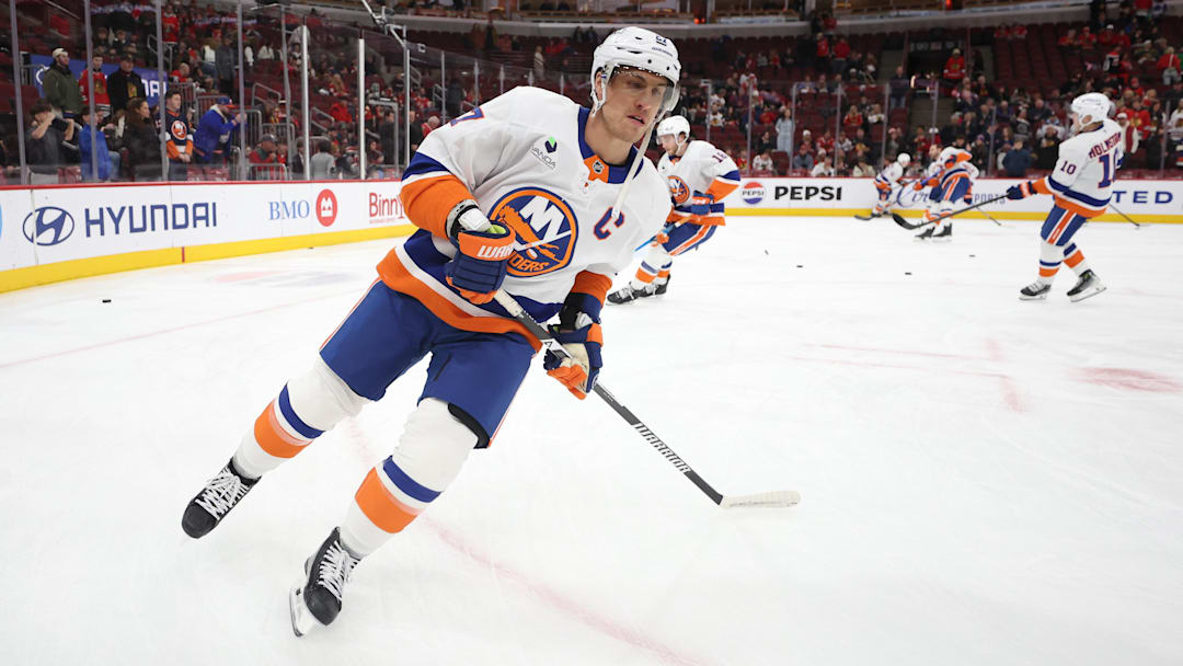 Dec 30, 2025; Chicago, Illinois, USA; New York Islanders left wing Anders Lee (27) warms up before a game against the Chicago Blackhawks at United Center. Mandatory Credit: Talia Sprague-Imagn Images Dec 30, 2025; Chicago, Illinois, USA; New York Islanders left wing Anders Lee (27) warms up before a game against the Chicago Blackhawks at United Center. Mandatory Credit: Talia Sprague-Imagn Images
