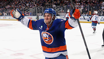 Colorado Avalanche v New York Islanders