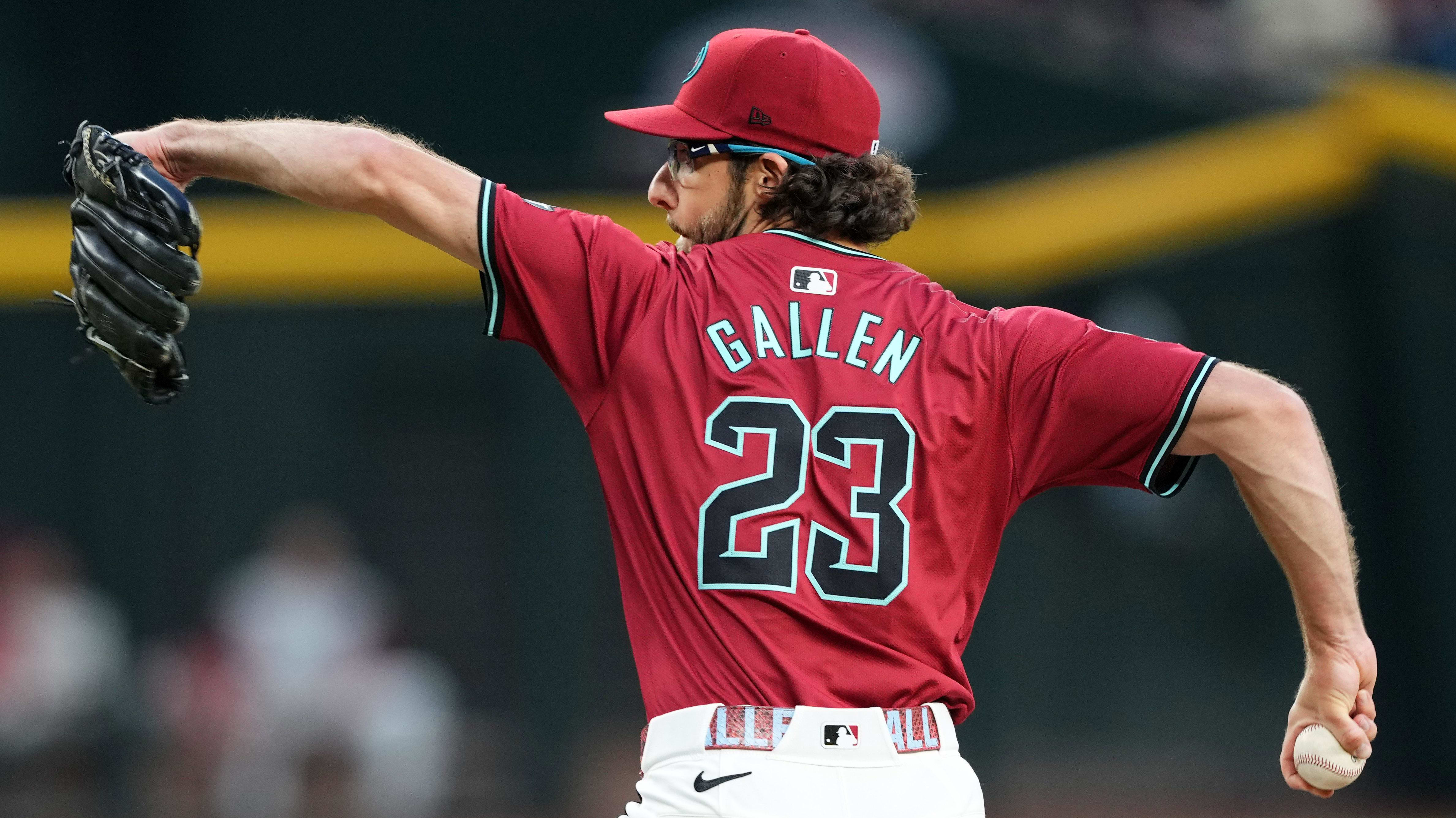 Zac Gallen Pitching