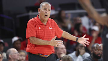 Houston Cougars head coach Kelvin Sampson reacts during the second half against the Towson Tigers at Fertitta Center.