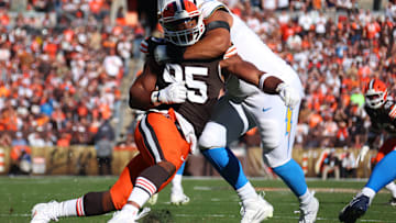 Los Angeles Chargers v Cleveland Browns