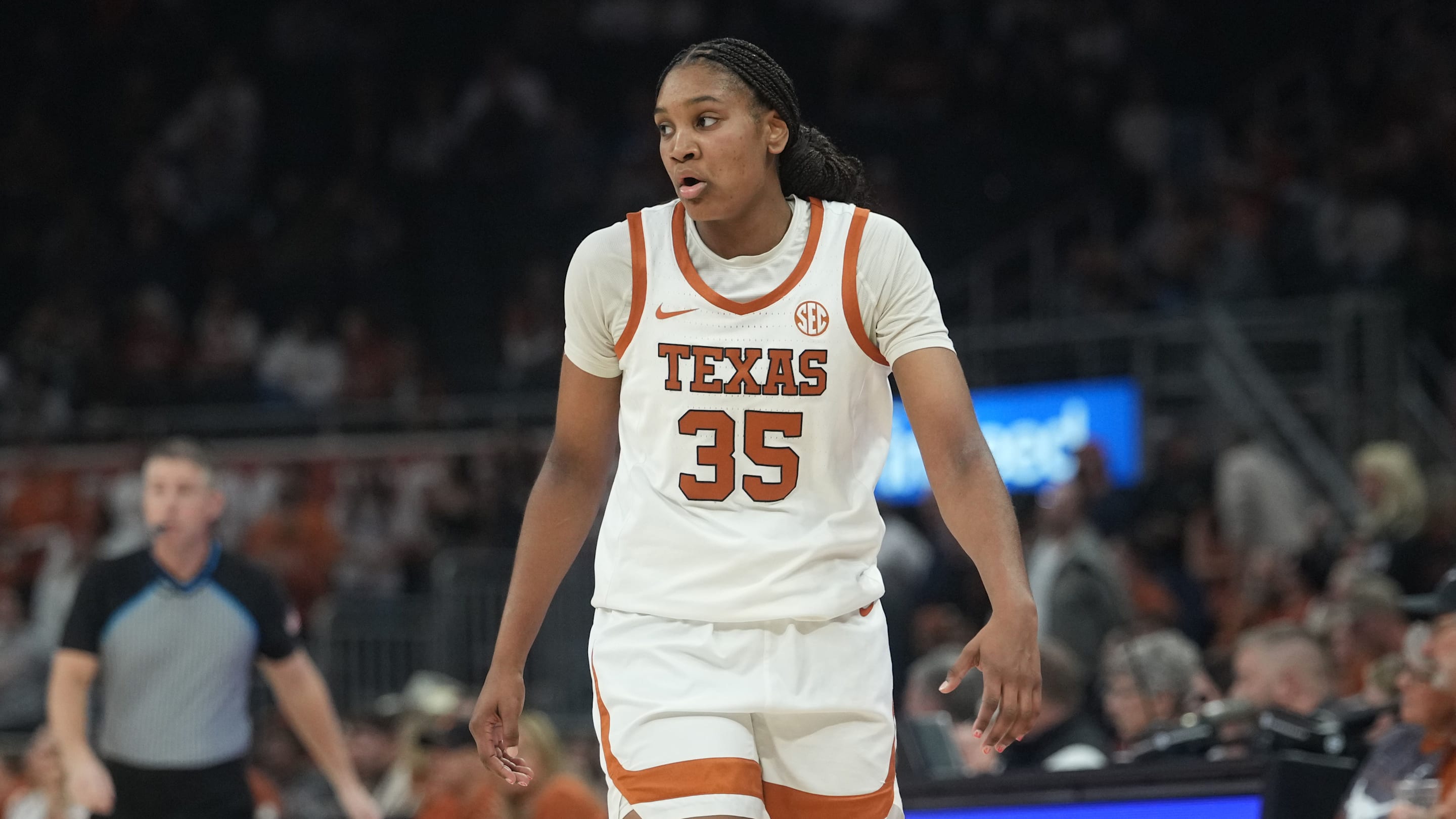 Predicting how many teams from each Power 5 conference will make the WBB Tournament