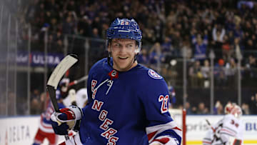 Chicago Blackhawks v New York Rangers