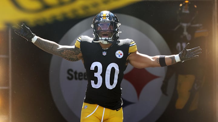 Pittsburgh Steelers running back Jaylen Warren is a sneaky prop target in Week 7. 