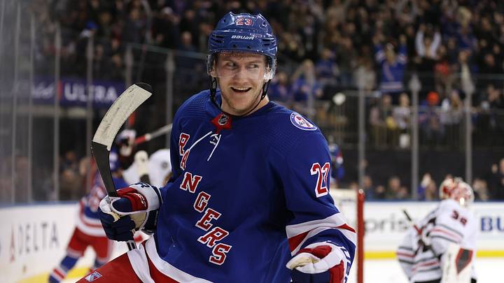 Chicago Blackhawks v New York Rangers