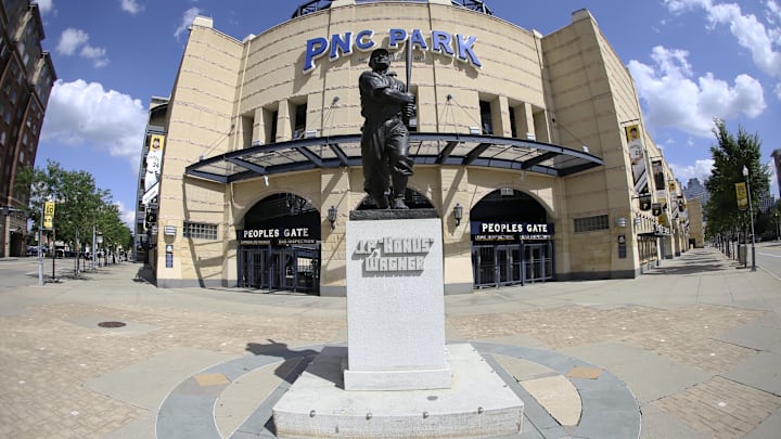 Jul 28, 2020; Pittsburgh, Pennsylvania, USA; General view of the Honus Wagner statue and the exterior of the main gate at PNC Park before the Pittsburgh Pirates host the Milwaukee Brewers. Mandatory Credit: Charles LeClaire-Imagn Images Jul 28, 2020; Pittsburgh, Pennsylvania, USA; General view of the Honus Wagner statue and the exterior of the main gate at PNC Park before the Pittsburgh Pirates host the Milwaukee Brewers. Mandatory Credit: Charles LeClaire-Imagn Images