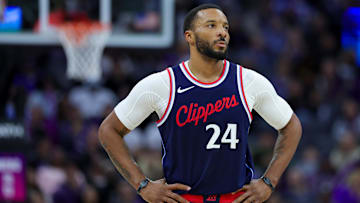 Nov 8, 2024; Sacramento, California, USA; Los Angeles Clippers guard Norman Powell (24) during the game against the Sacramento Kings at Golden 1 Center. Mandatory Credit: Sergio Estrada-Imagn Images
