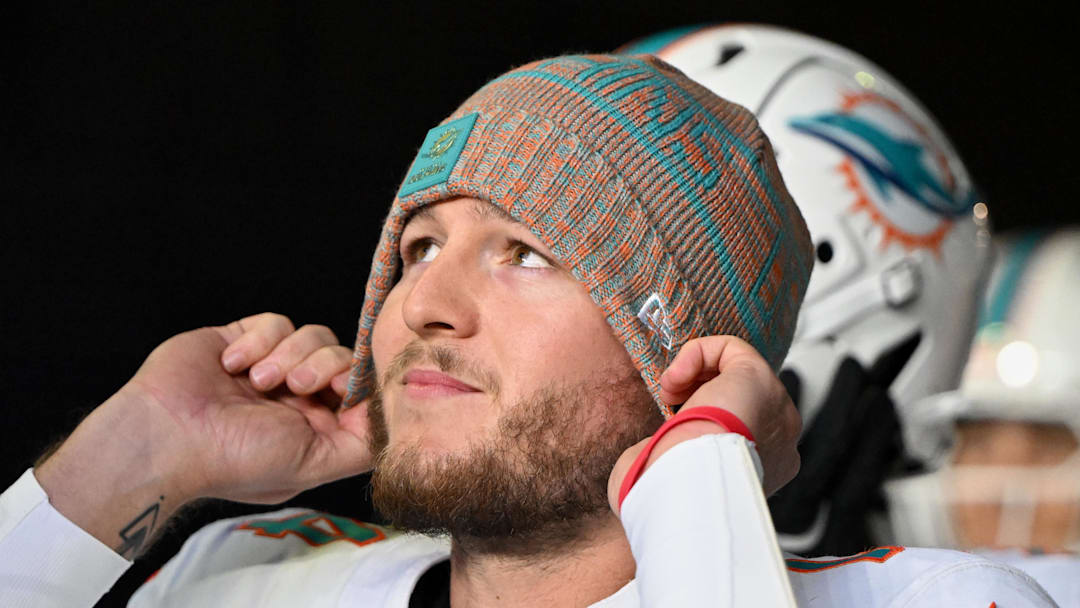 Miami Dolphins quarterback Quinn Ewers