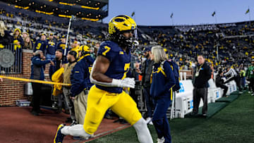 Michigan running back Donovan Edwards (7) takes the field for warm up before the Michigan State game at Michigan Stadium in Ann Arbor on Saturday, Oct. 26, 2024.
