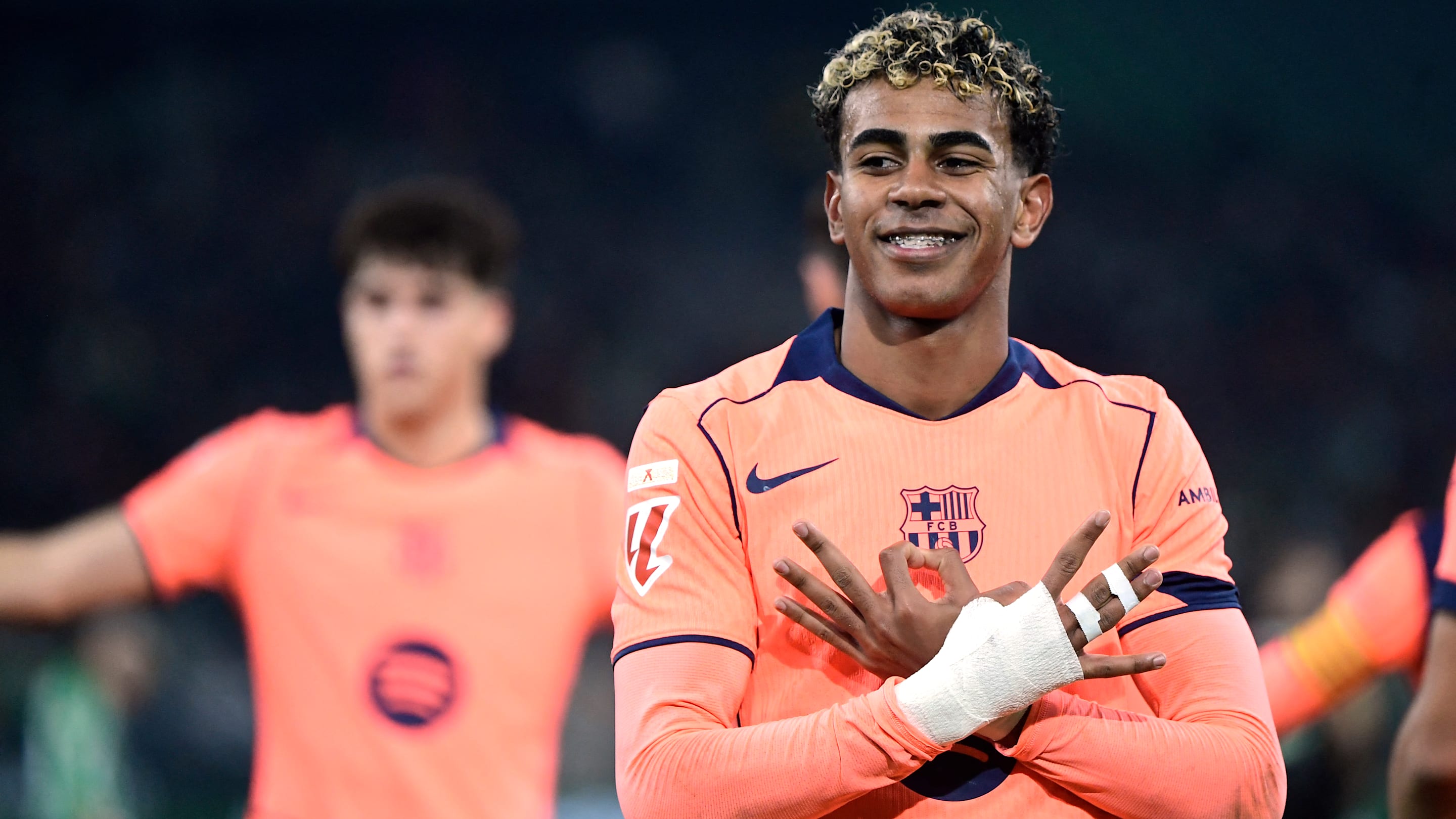 FC Barcelone - Eintracht Francfort : Les compos officielles du choc de Ligue des Champions, avec Lamine Yamal