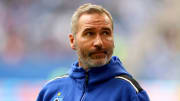 Deutet gewisse Allüren bei Tommy Doyle an: HSV-Coach Tim Walter