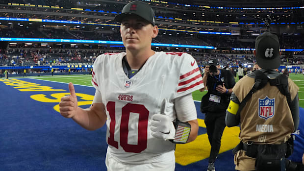 San Francisco 49ers quarterback Mac Jones (10)