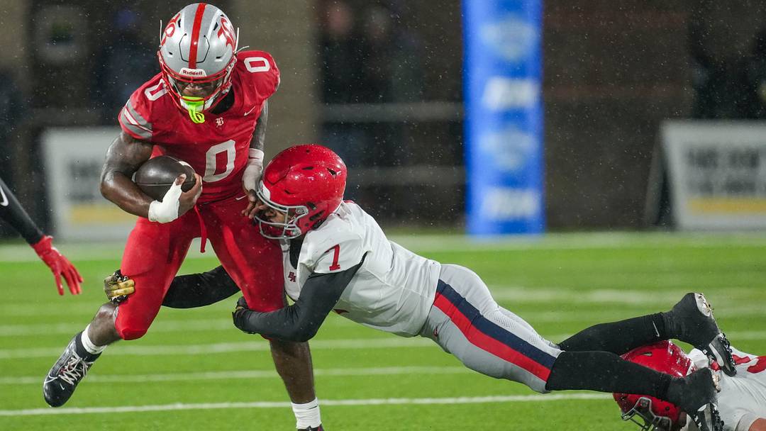 Brentwood Academy's Easton Jointer (7) tackles Baylor's David Gabriel Georges (0) during the Division II-AAA championship game at Finley Stadium in Chattanooga, Tenn., on Dec. 4, 2025.