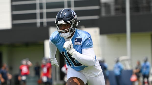 Jaguars Rival Titans See Draft Bust Face Another Setback 01k143z0tjn1sqyk3r3b