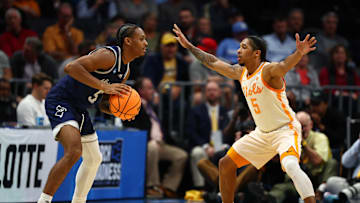 Saint Peter's v Tennessee