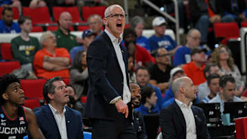 Connecticut Huskies head coach Dan Hurley