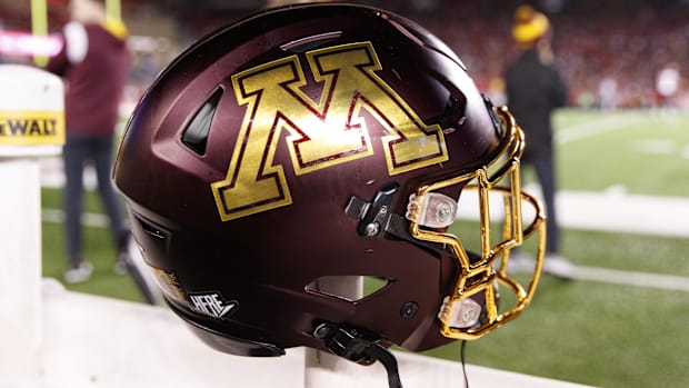 A Minnesota Golden Gophers helme