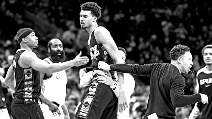 Los Angeles Clippers v San Antonio Spurs