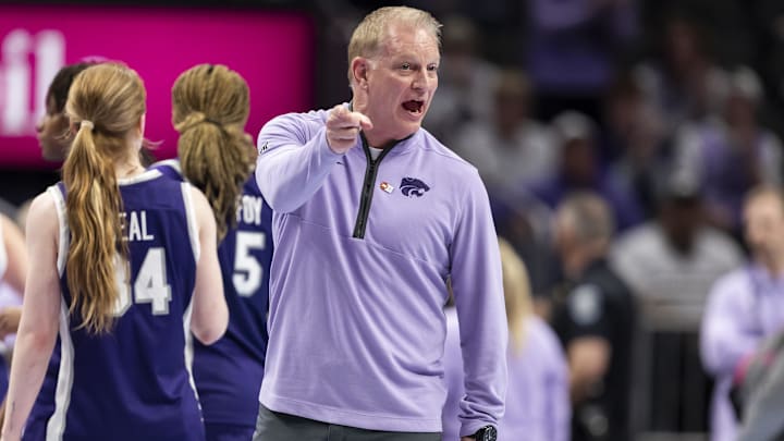 Mar 7, 2026; Kansas City, MO, USA;  Kansas State Wildcats head coach Jeff Mittie argues for a foul on one of his players against the TCU Horned Frogs during the second half at T-Mobile Center. 