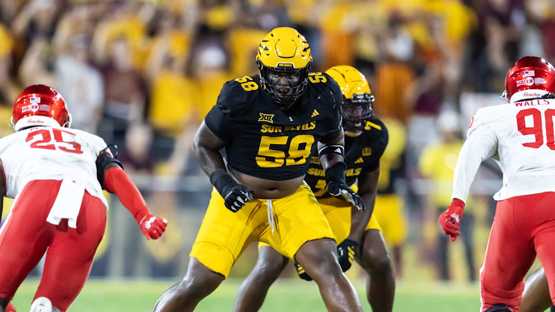 Oct 25, 2025; Tempe, Arizona, USA; Arizona State Sun Devils offensive lineman Max Iheanachor (58) against the Houston Cougars at Mountain America Stadium. Mandatory Credit: Mark J. Rebilas-Imagn Images