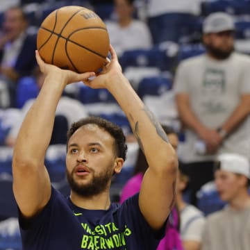 May 22, 2024; Minneapolis, Minnesota, USA; Minnesota Timberwolves forward Kyle Anderson (1) warms up before the game against the Dallas Mavericks during game one of the western conference finals for the 2024 NBA playoffs at Target Center. Mandatory Credit: Bruce Kluckhohn-USA TODAY Sports