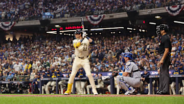 National League Championship Series - Los Angeles Dodgers v Milwaukee Brewers - Game Two