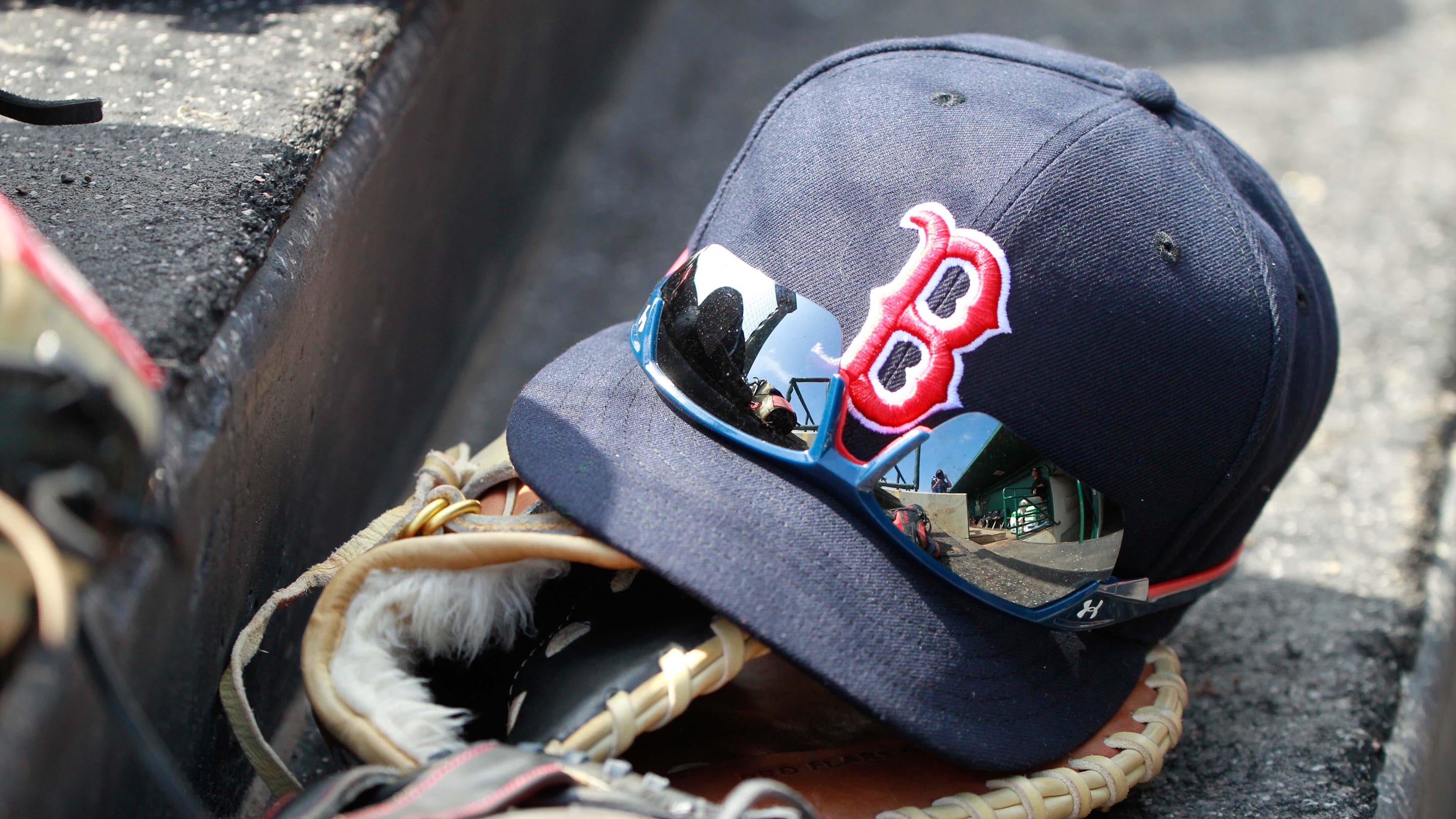 Red Sox ‘Likely’ to Re-Acquire 29-Year-Old Gold Glover After Recent Release