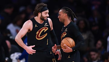 Cleveland Cavaliers v New York Knicks