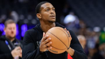 Apr 2, 2024; Sacramento, California, USA; Sacramento Kings guard De'Aaron Fox (5) warms up before a game against the New Orleans Pelicans at Golden 1 Center. Mandatory Credit: Sergio Estrada-USA TODAY Sports