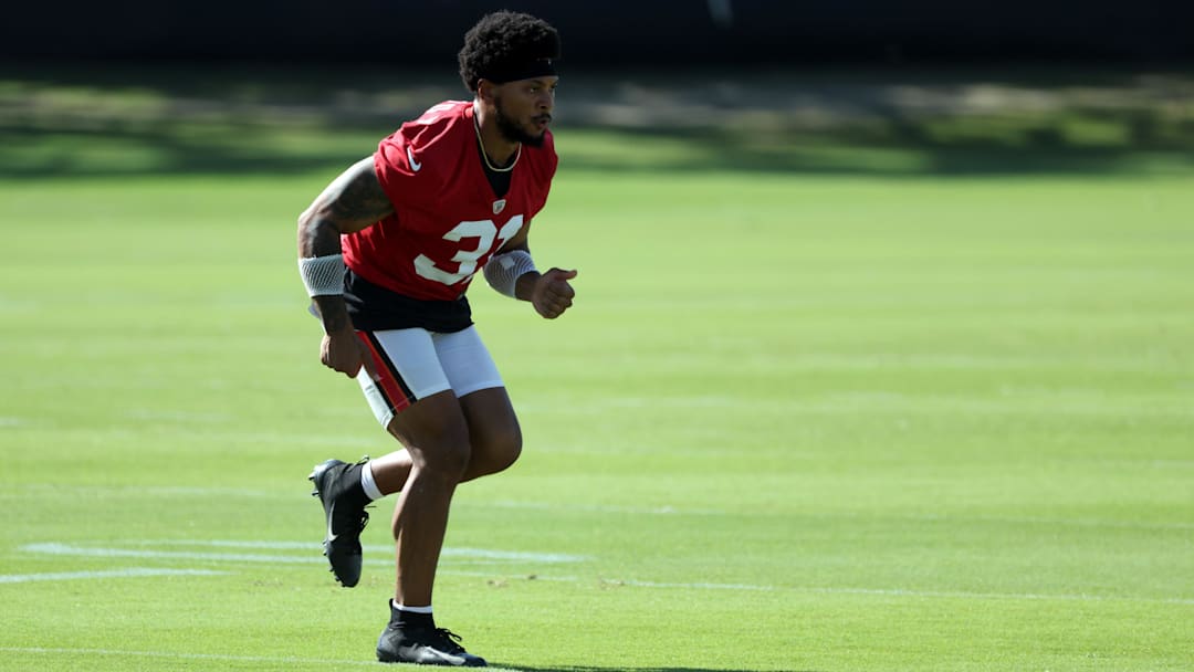 The Tampa Bay Buccaneers got some good news on Antoine Winfield Jr. after he suffered a hamstring injury. (Mandatory Credit: Kim Klement Neitzel-Imagn Images)