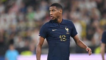Jean-Clair Todibo s'est engagé avec un club de Premier League