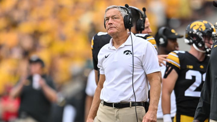 Iowa Hawkeyes head coach Kirk Ferentz looks on during a game