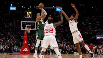 Milwaukee Bucks v Houston Rockets